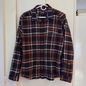 Patagonia Men's Long-Sleeved Lightweight Fjord Flannel Shirt - NWOT - med